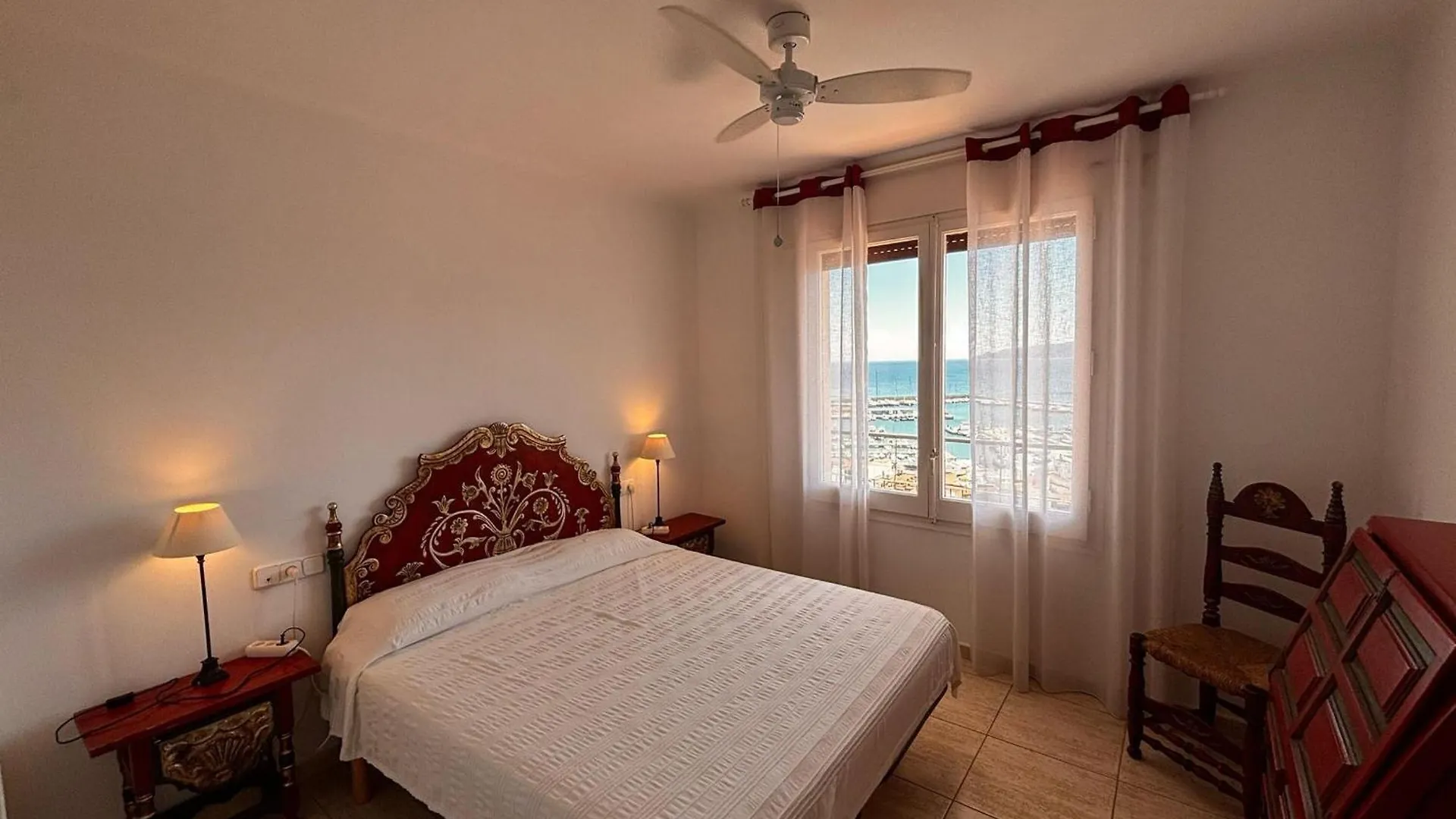 Catarina Uno - L'Estartit, Centro - Es-323-76 Appartement Spanje